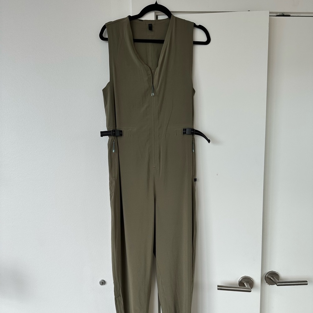 lululemon athletica Olive Jumpsuit - Picture 2 of 8